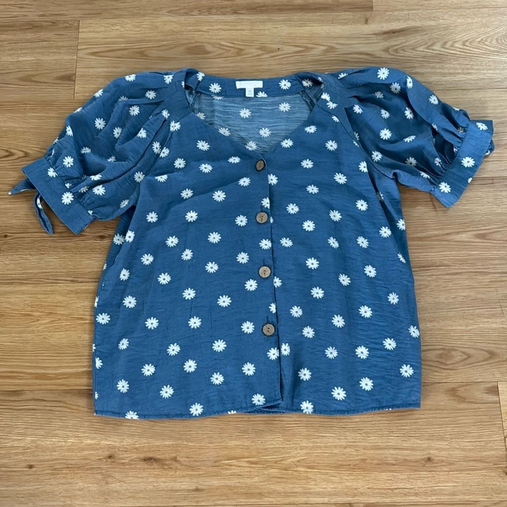 Lauren Conrad Women's Denim Flower Puff Sleeve Blouse Sz Medium Casual Floral